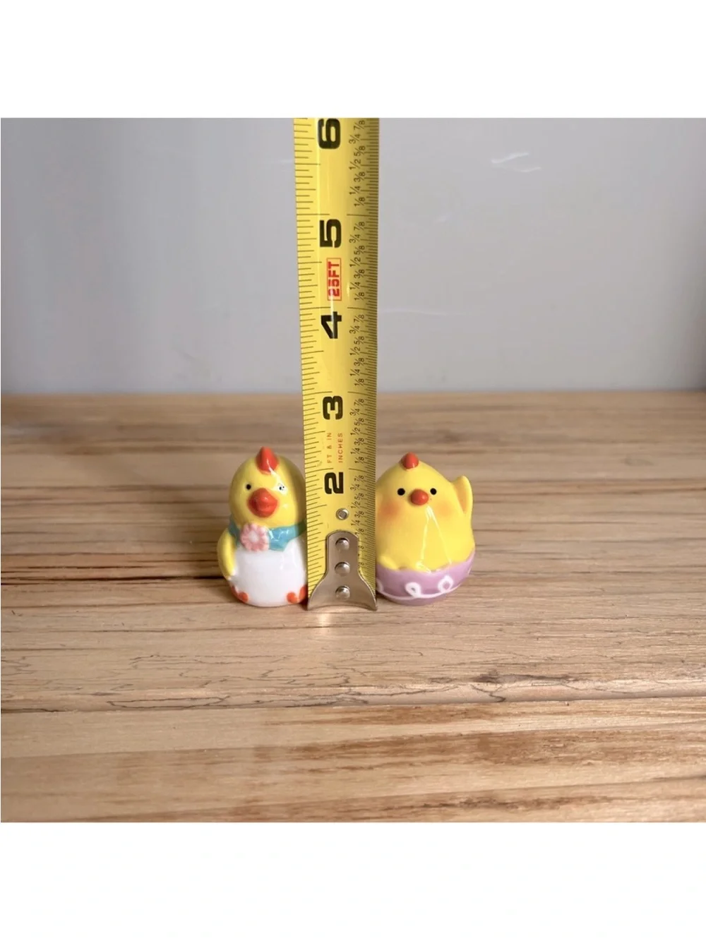 Anthropomorphic Easter Chicks salt and pepper shakers-NWOT